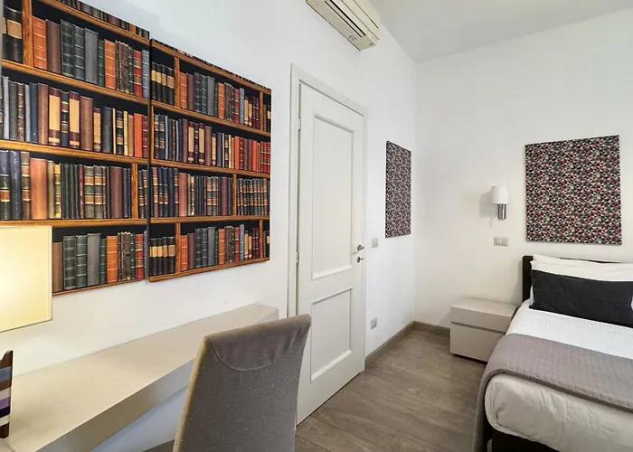 Banchi Vecchi Pantheon Apartment